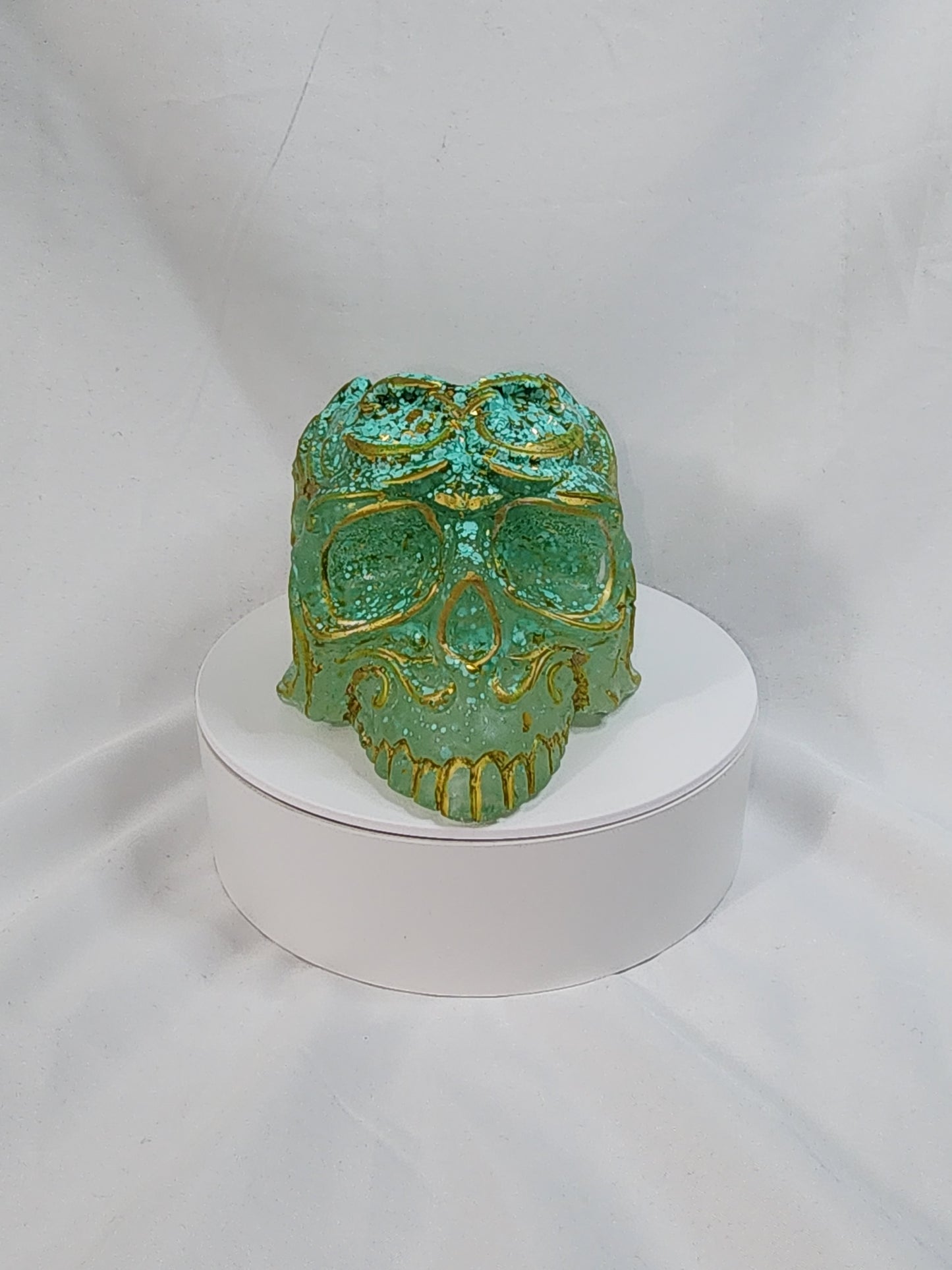 R4-Turqouis Skull pen/brush holder