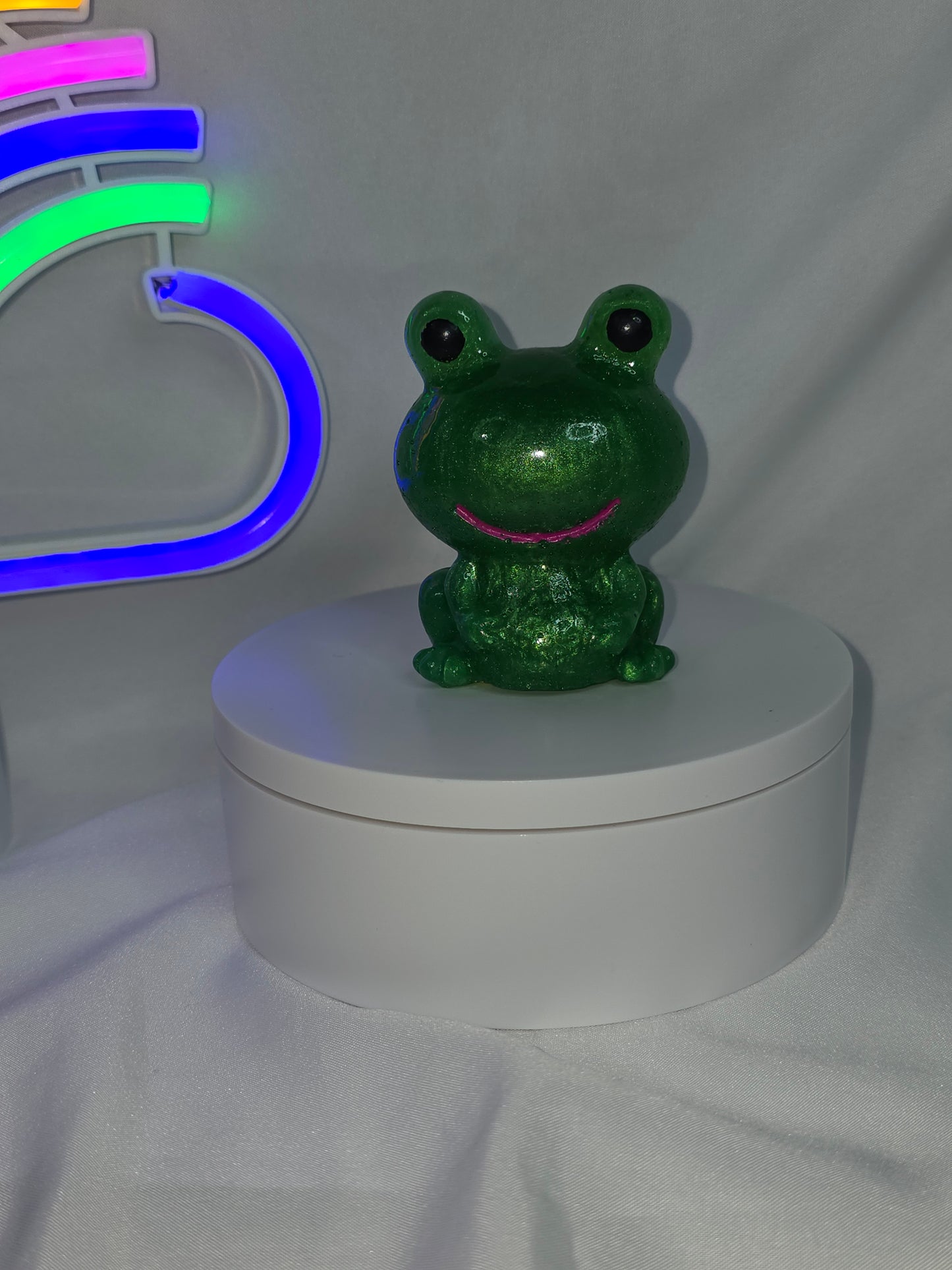 Frog figurine