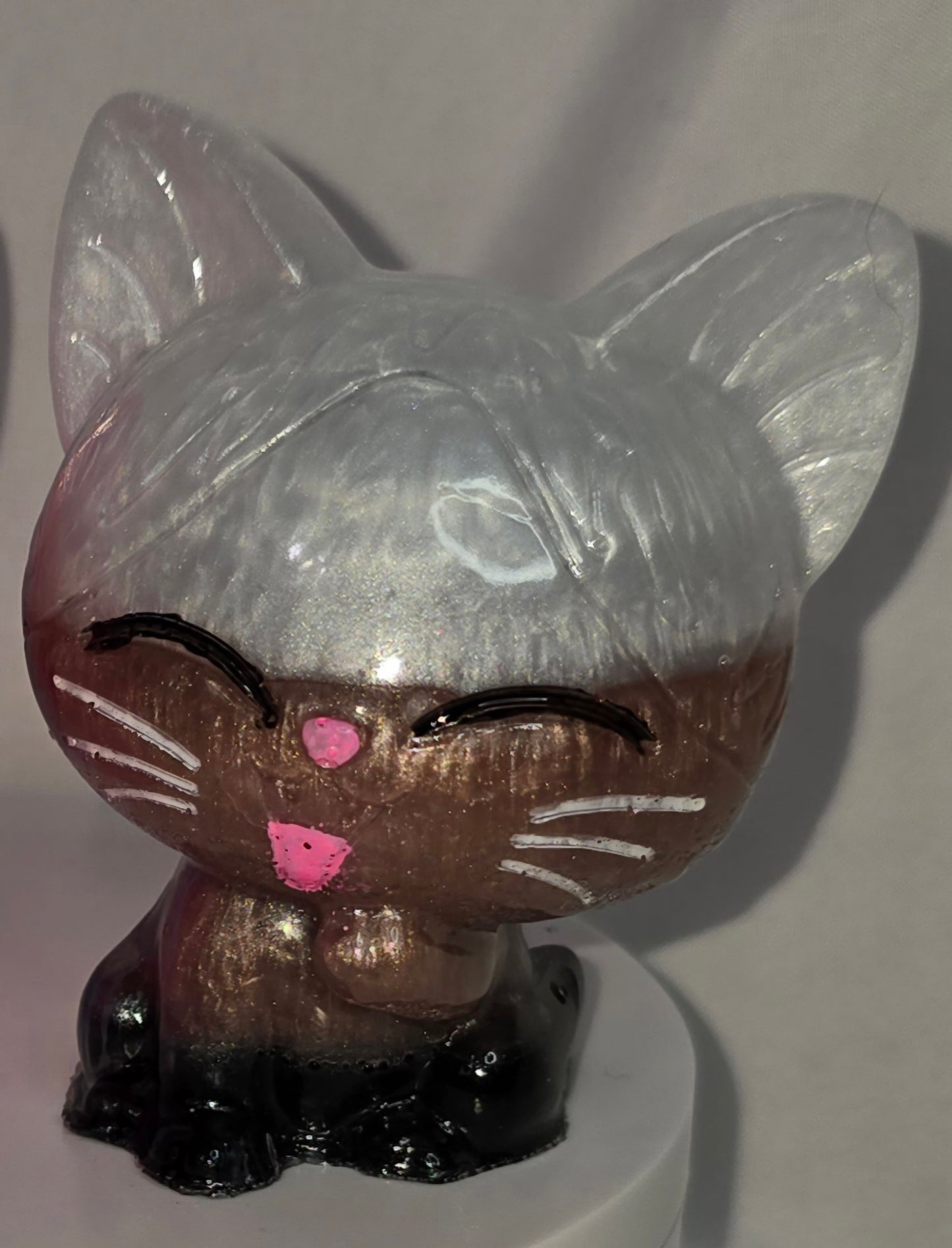 Kitty cat resin figurines