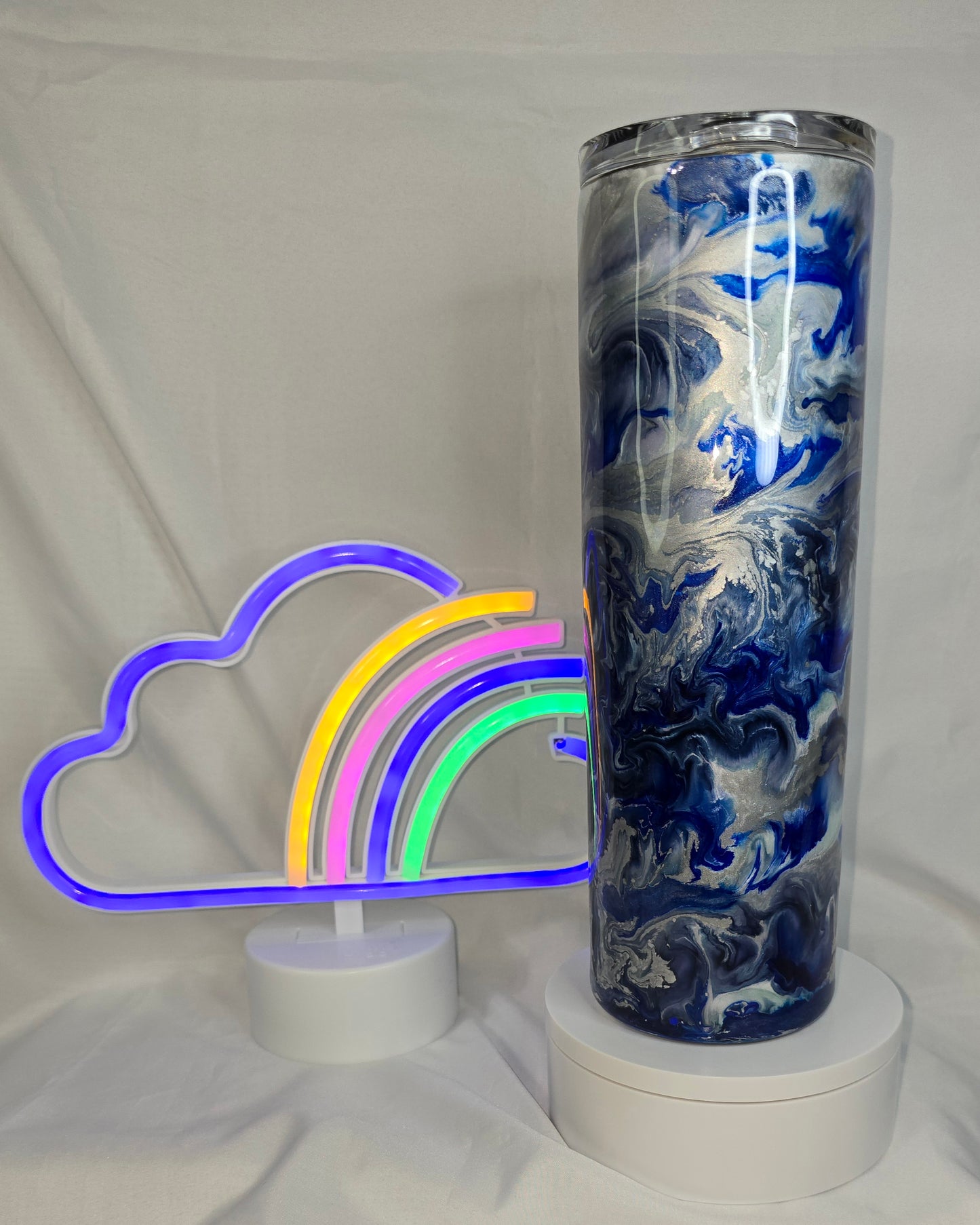 89-30 oz blue and silver stainless tumbler