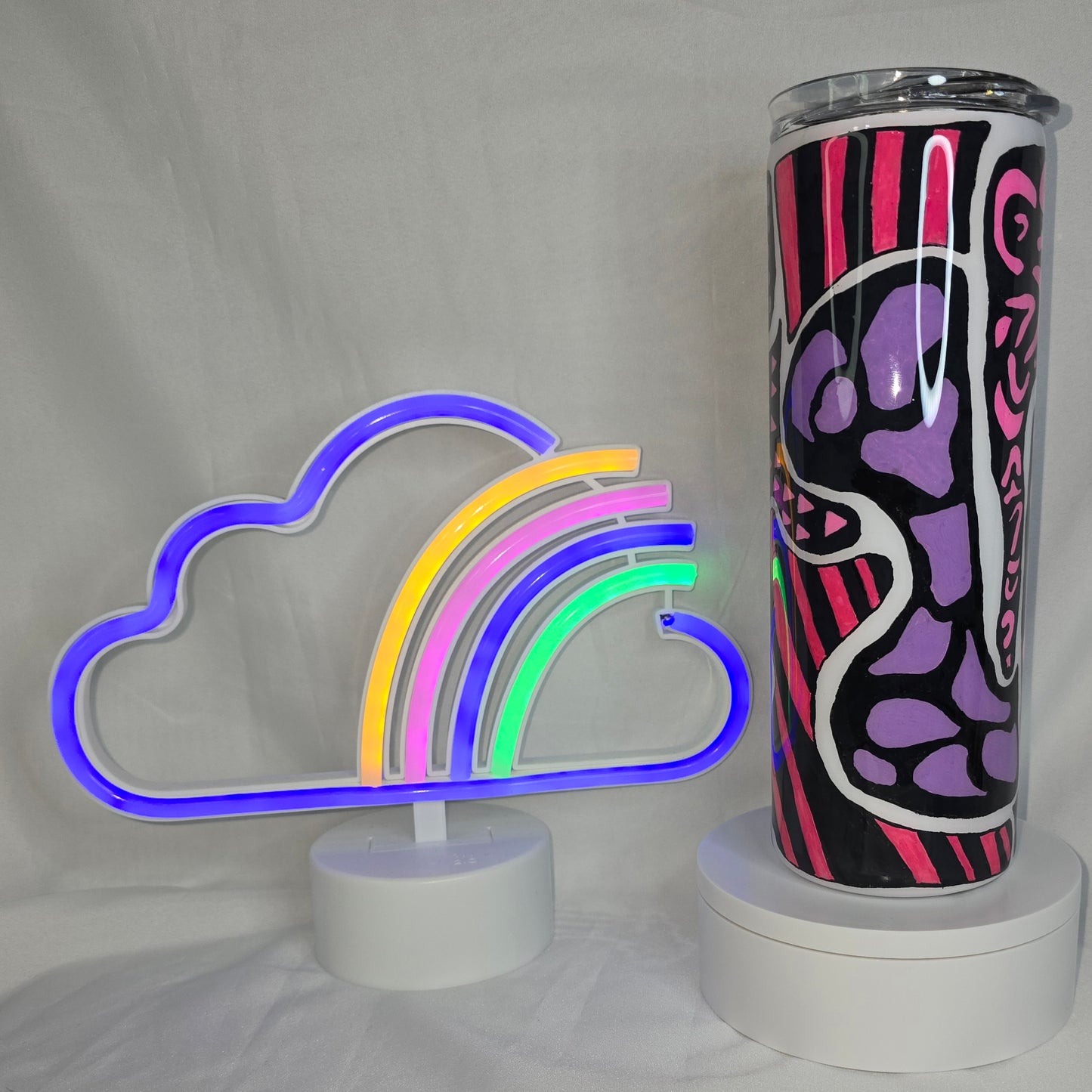 112-Hand painted pink and purple tangle art 20oz tumbler