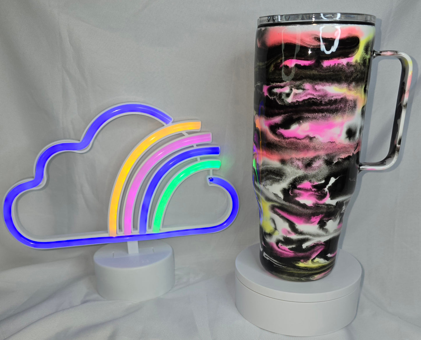 124- 24 Oz Glow in the Dark Tumbler