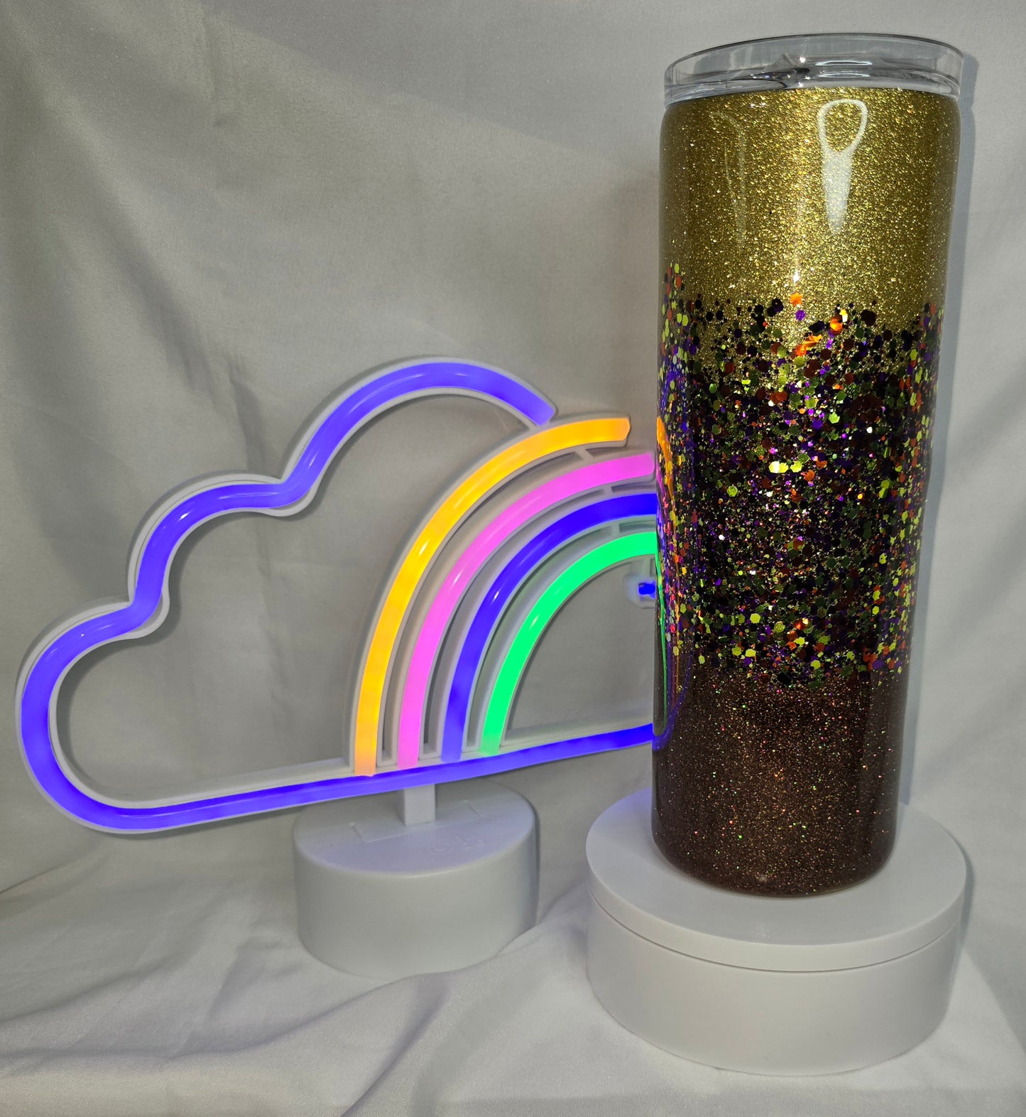 171- Gradient golds 20 oz epoxy tumbler